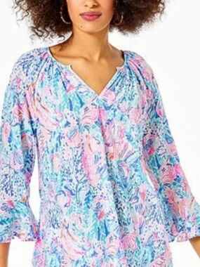 Lilly Pulitzer Willa flounce Sleeve Blouse treasure Trove Pink blue size S
